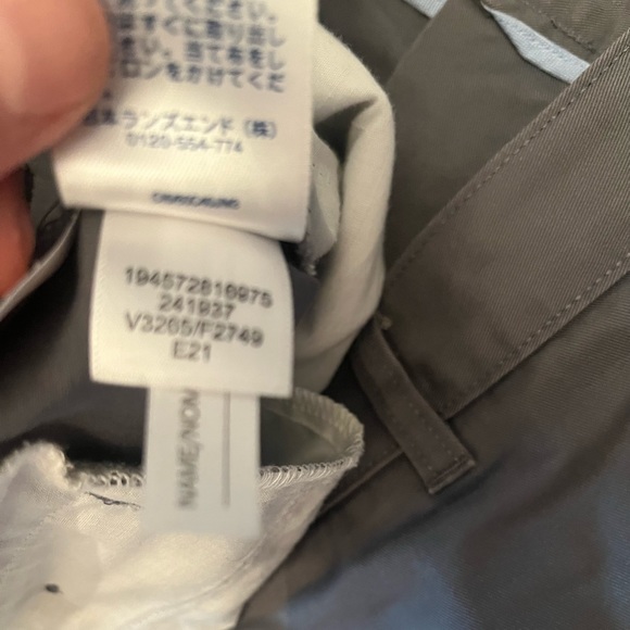 EUC Lands End flat front shorts Size 40 - Picture 8 of 11